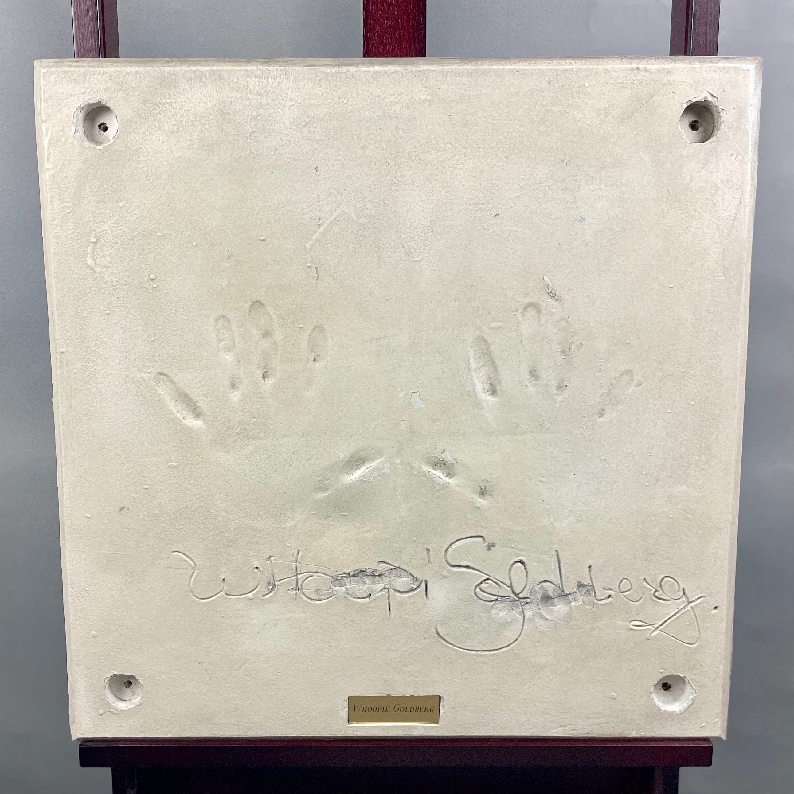 PLANET HOLLYWOOD SEATTLE Whoopi Goldberg Celebrity Hand Cast
